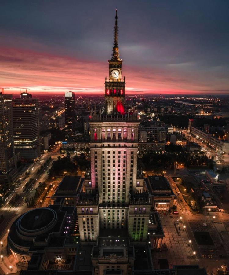 Palace 3 Wifi 65'Tv Netflix Hbo Disney Applettv Warsaw Exterior photo